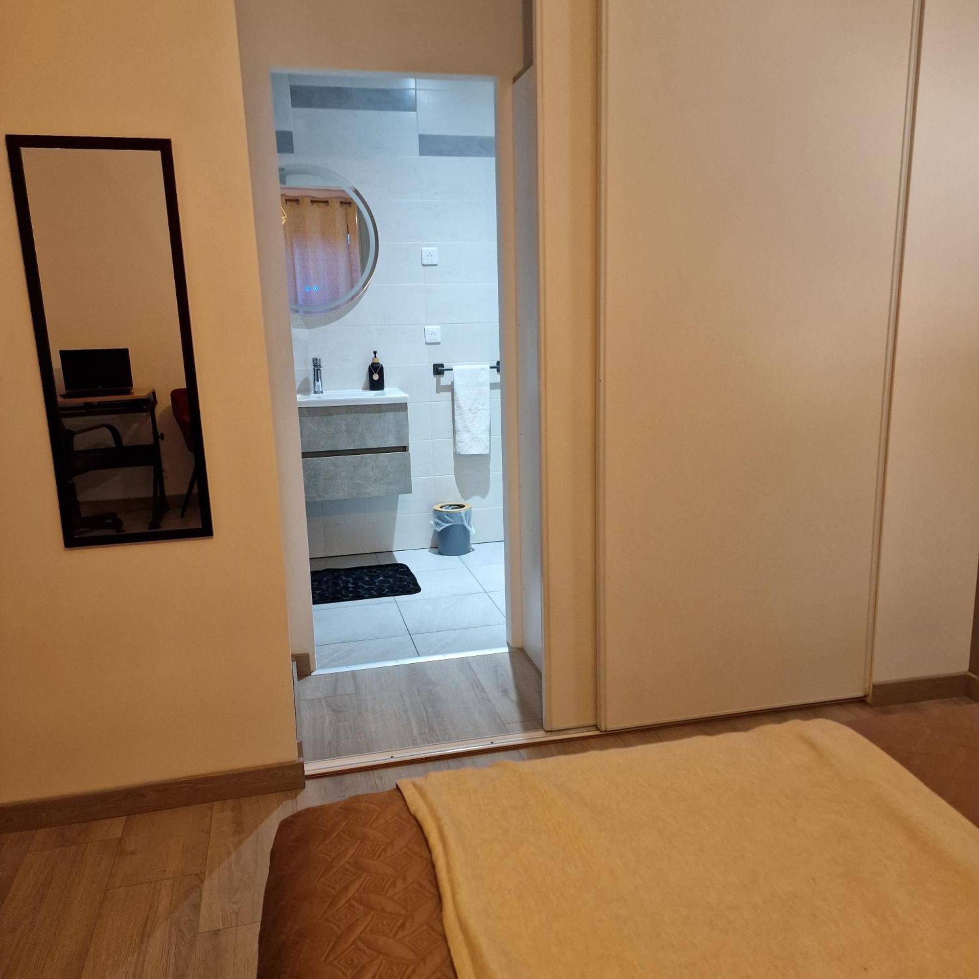 Les Chambres De Sandra Nurieux-Volognat 外观 照片